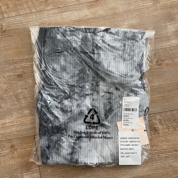 Superdown ashanti backless dress XXS - Picture 6 of 6